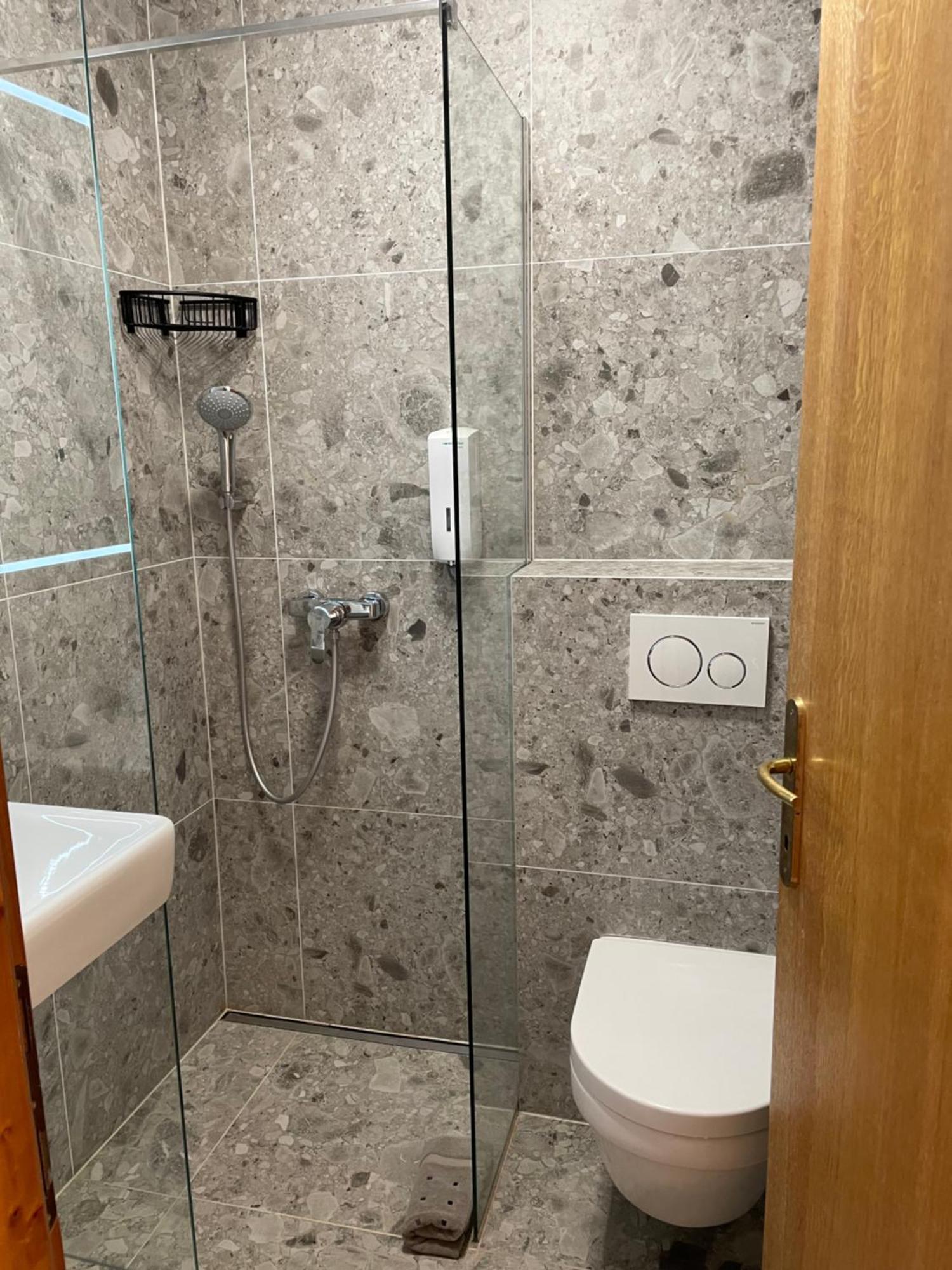 Villa Hisa Stekar Kojsko Zimmer foto
